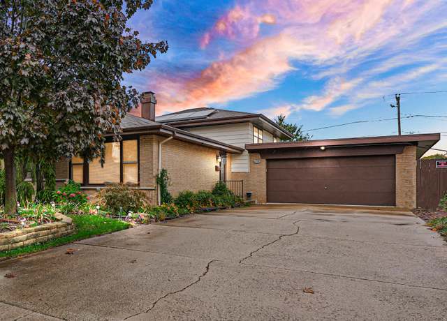 Property at 16734 Evans Ave, South Holland, IL 60473, 3 beds, 2 baths