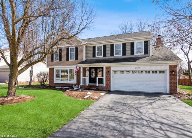 Property at 3209 Charlemagne Ln, St. Charles, IL 60174, 4 beds, 2.5 baths