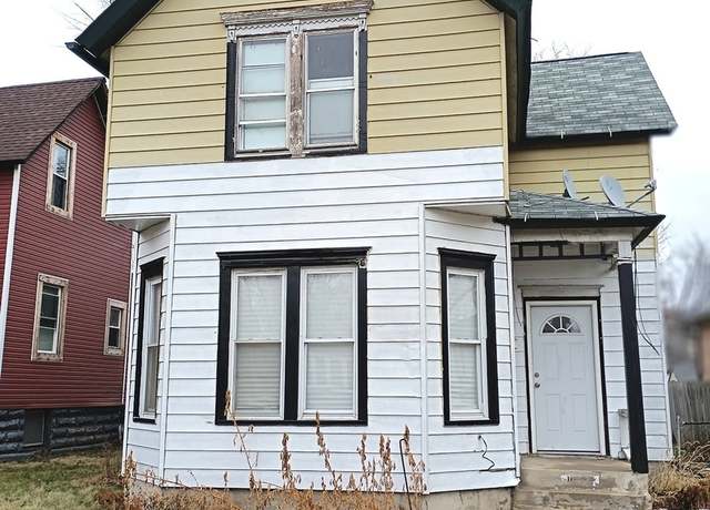 Property at 10217 S Lowe Ave, Chicago, IL 60628, 3 beds, 2 baths