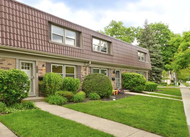 Property at 1770 Henley St Unit C, Glenview, IL 60025, 2 beds, 1.5 baths