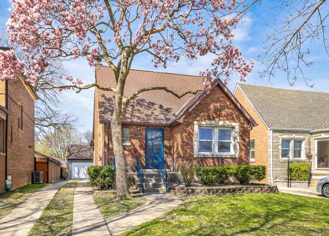 Property at 5632 S Natoma Ave, Chicago, IL 60638, 4 beds, 2.5 baths