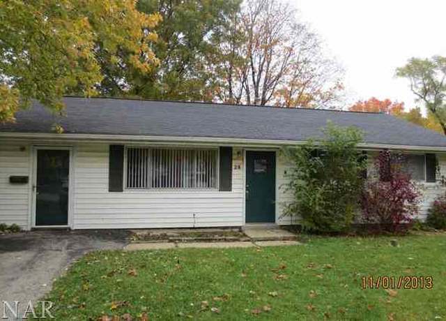Property at 29 Norwood Dr, Normal, IL 61761, 4 beds, 1 bath