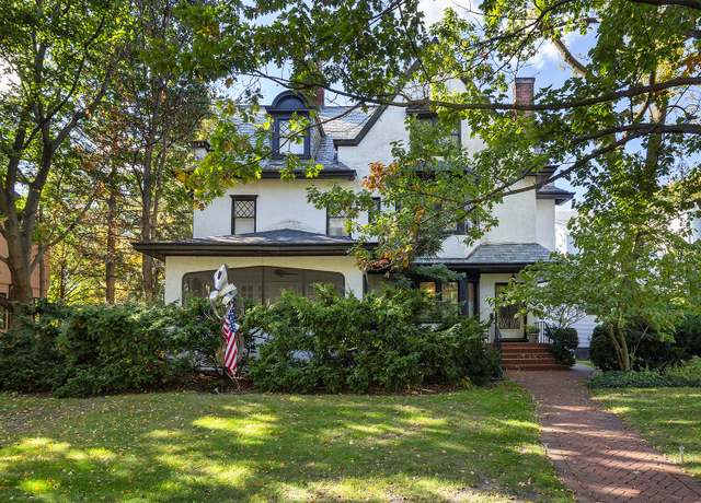 Property at 1418 Forest Ave, Evanston, IL 60201, 6 beds, 4.5 baths