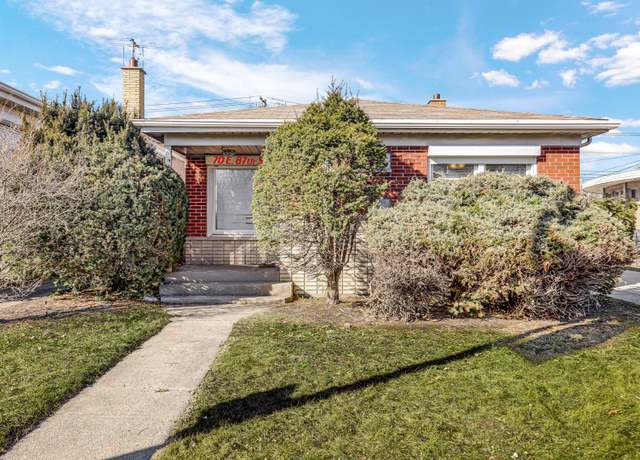 Property at 70 E 87th St, Chicago, IL 60619, 4 beds, 1.5 baths