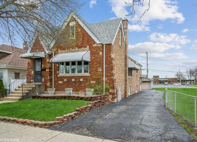 Property at 5940 W 55th St, Chicago, IL 60638, 4 beds, 2 baths