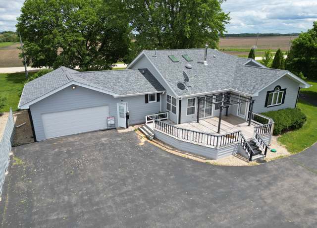 Property at 1988 S Chana Rd, Chana, IL 61015, 4 beds, 3 baths