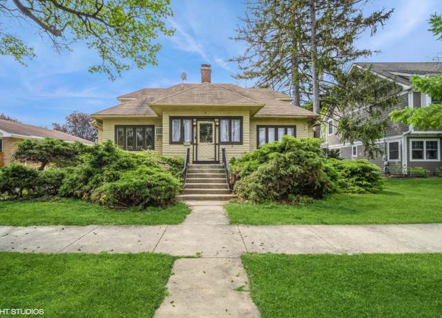 Property at 200 E Fremont Ave, Elmhurst, IL 60126, 4 beds, 2 baths