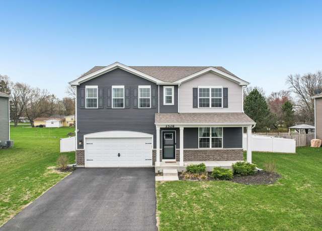 Property at 2528 Anna Maria Ln, Yorkville, IL 60560, 4 beds, 2.5 baths