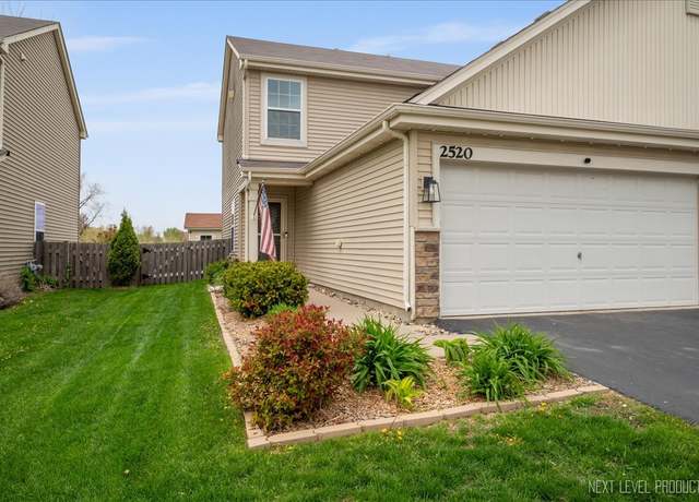 Property at 2520 Carlisle Ln, Hampshire, IL 60140, 2 beds, 1.5 baths