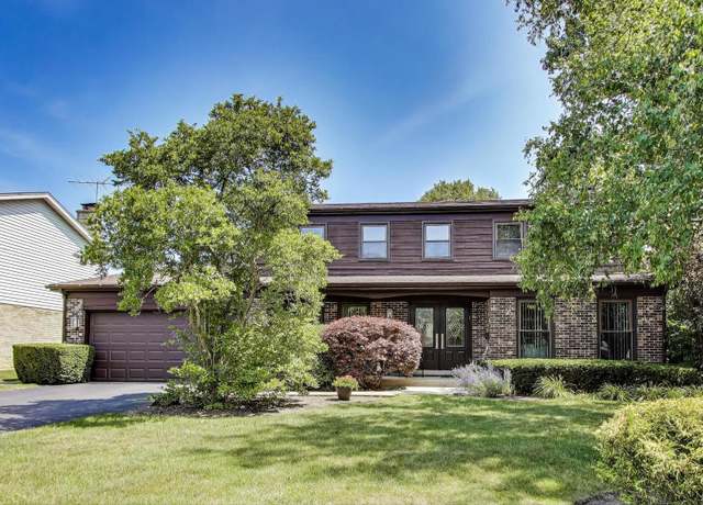 Property at 645 Ridge Rd, Highland Park, IL 60035, 4 beds, 2.5 baths