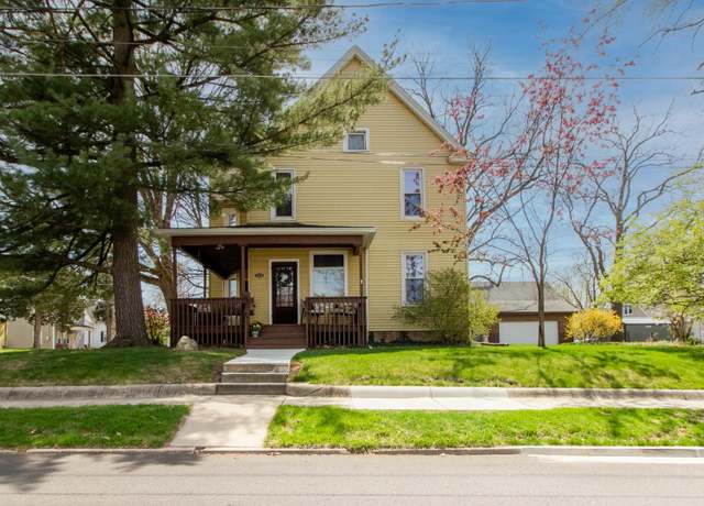 Property at 502 W Miller St, Bloomington, IL 61701, 4 beds, 2 baths
