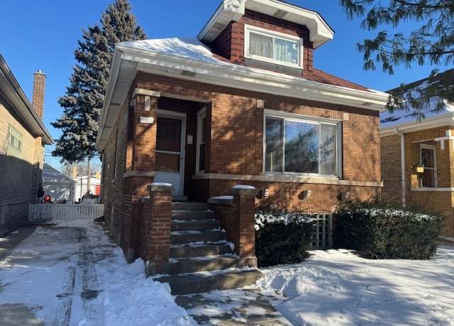 Property at 6923 29th Pl, Berwyn, IL 60402, 4 beds, 2 baths