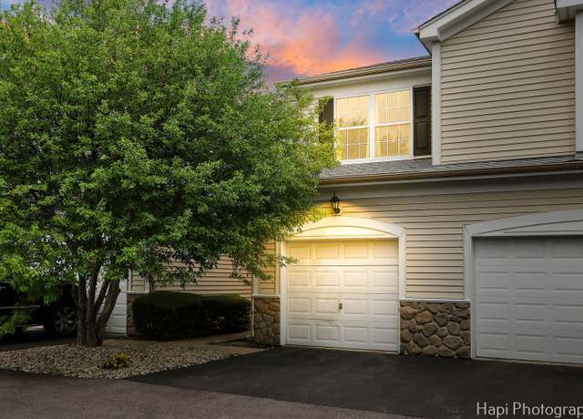Property at 2815 Kendall Xing, Johnsburg, IL 60051, 2 beds, 1.5 baths