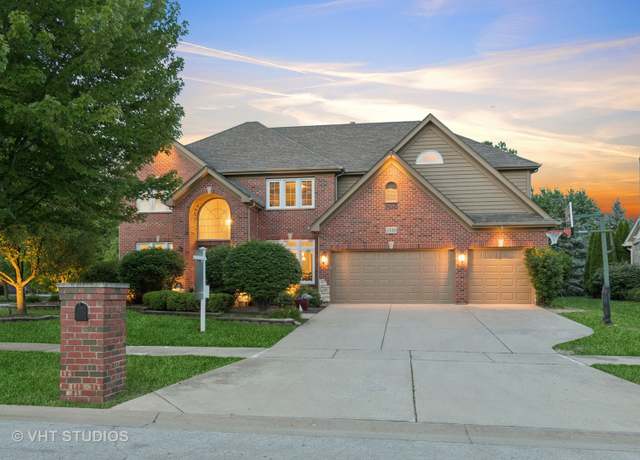 Property at 3136 Kewanee Ln, Naperville, IL 60564, 4 beds, 4.5 baths