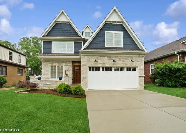 Property at 411 S Berkley Ave, Elmhurst, IL 60126, 5 beds, 4.5 baths