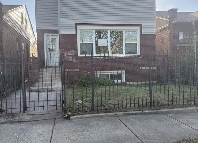 Property at 7736 S Oglesby Ave, Chicago, IL 60649, 3 beds, 2 baths