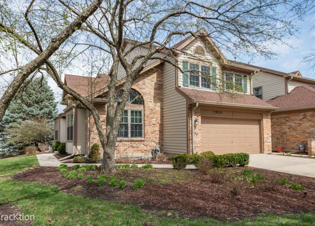 Property at 27W220 Chelsea Cir, Winfield, IL 60190, 3 beds, 2.5 baths