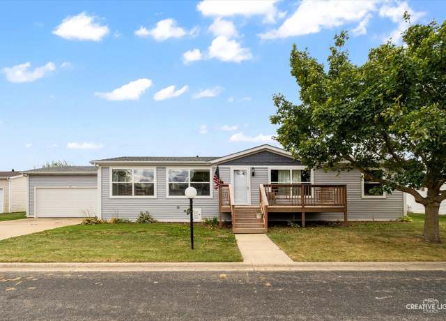 Property at 641 Bluebird Cir, Sandwich, IL 60548, 3 beds, 2 baths
