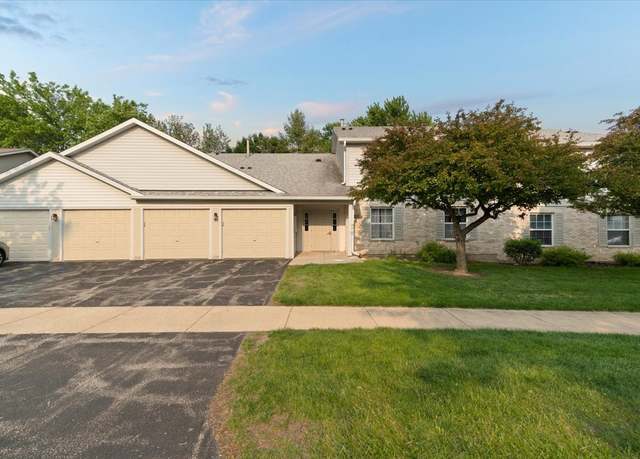 Property at 1171 N Red Oak Cir #3, Round Lake Beach, IL 60073, 2 beds, 2 baths