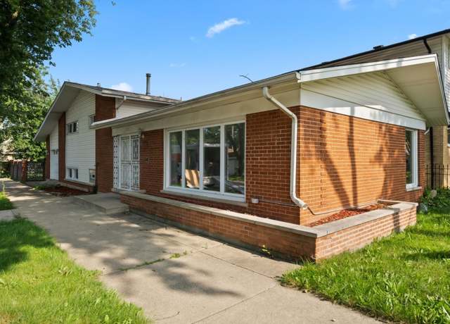 Property at 11601 S Laflin St, Chicago, IL 60643, 3 beds, 1.5 baths