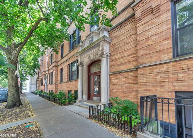 Property at 527 W Surf St #2, Chicago, IL 60657, 2 beds, 1 bath
