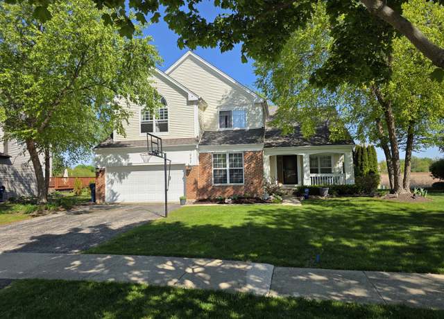 Property at 7943 Dada Dr, Gurnee, IL 60031, 5 beds, 3 baths