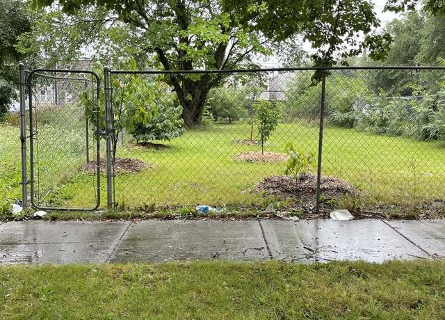 Property at 2825 W Monroe St, Chicago, IL 60612
