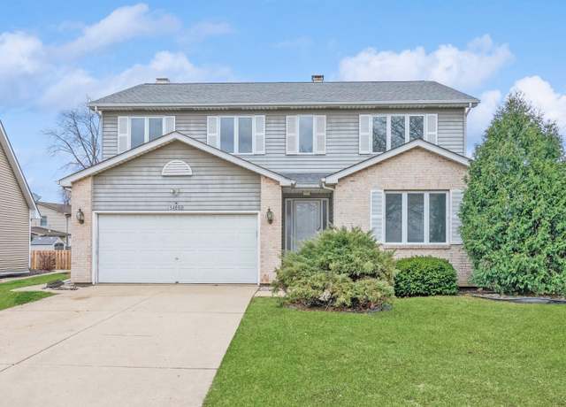 Property at 1495 Morgan Dr, Elk Grove Village, IL 60007, 3 beds, 2.5 baths