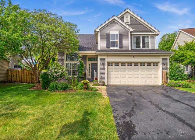 Property at 3 Spring Garden Ct, Lake In The Hills, IL 60156, 3 beds, 2.5 baths