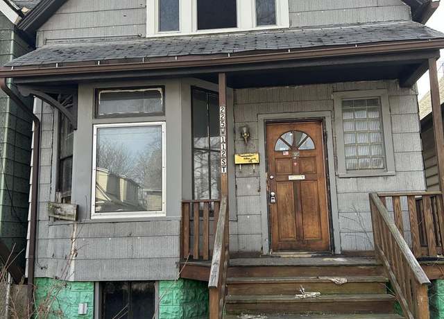Property at 225 W 112th St, Chicago, IL 60628, 3 beds, 2 baths