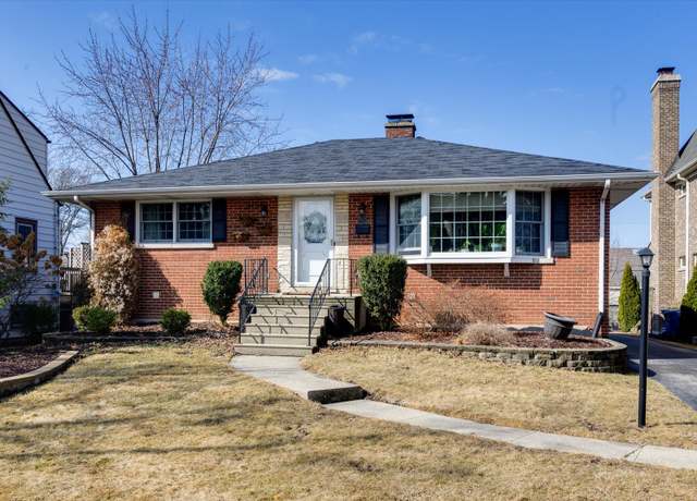 Property at 782 S Poplar Ave, Elmhurst, IL 60126, 4 beds, 2.5 baths