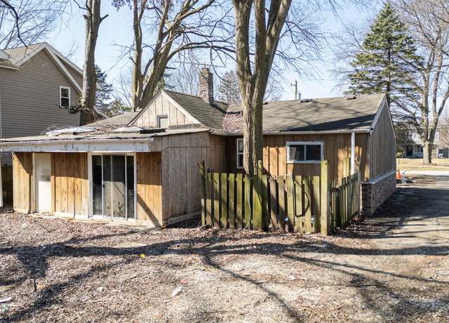 Property at 509 N Washington St, Westmont, IL 60559