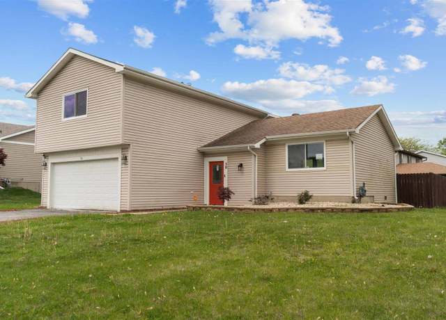 Property at 50 Willow Rd, Matteson, IL 60443, 4 beds, 2.5 baths