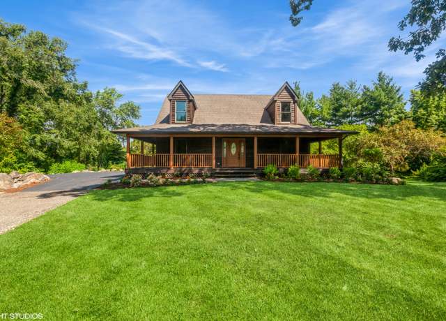 Property at 1921 Annettes Cir, Sugar Grove, IL 60554, 5 beds, 3.5 baths