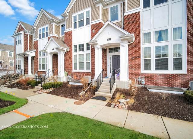 Property at 863 Lewisburg Ln, Aurora, IL 60504, 3 beds, 2.5 baths