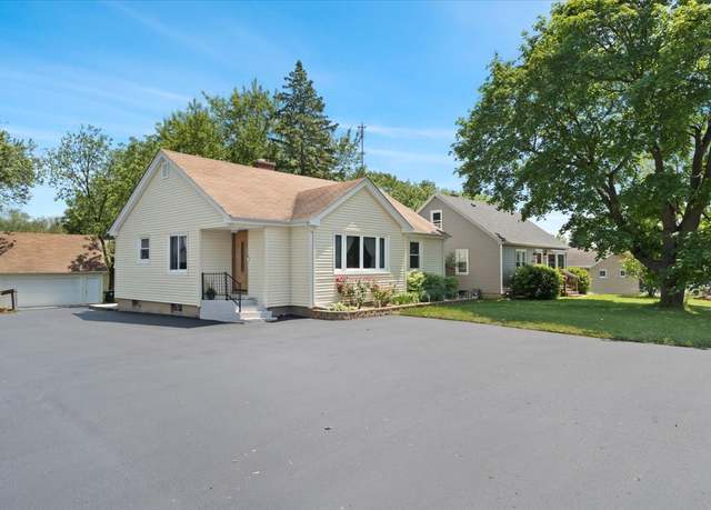 Property at 1033 Osmond Ave, Antioch, IL 60002, 3 beds, 2 baths