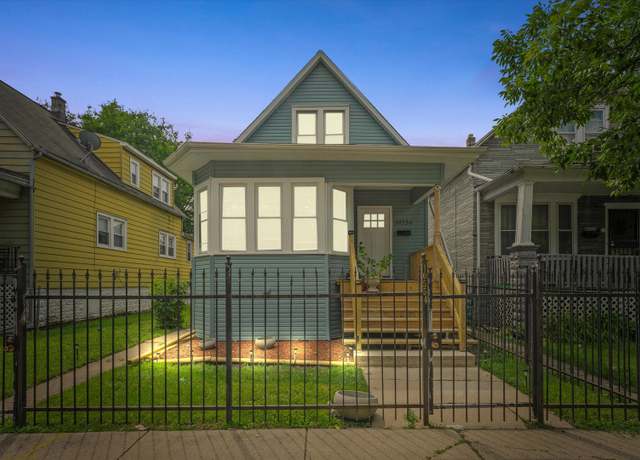 Property at 10554 S State St, Chicago, IL 60628, 5 beds, 1.5 baths