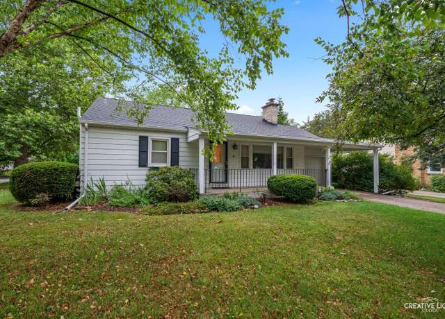 Property at 99 Park St, Oswego, IL 60543, 2 beds, 2 baths