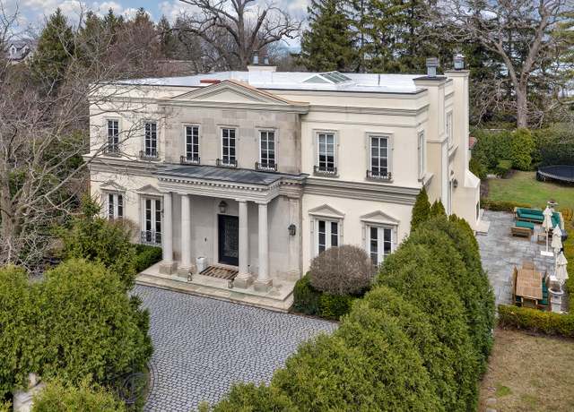 Property at 977 Sheridan Rd, Winnetka, IL 60093, 5 beds, 6 baths