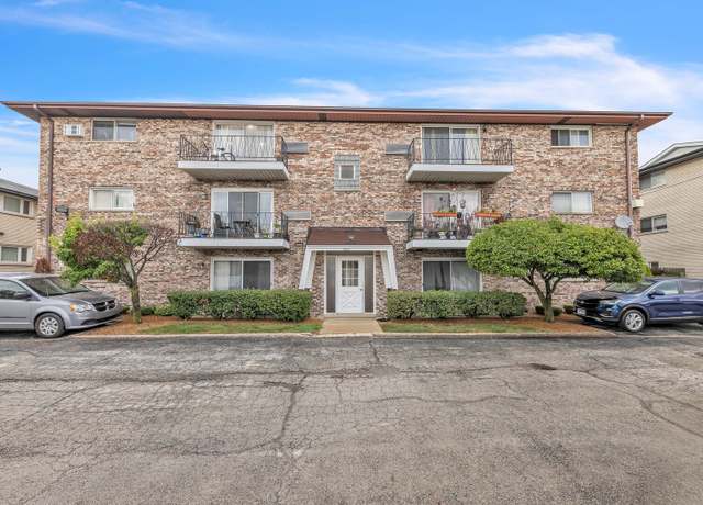 Property at 4931 W 87th St Unit 3SW, Oak Lawn, IL 60453, 2 beds, 1 bath