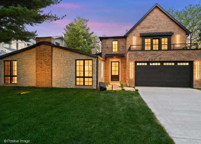 Property at 118 Lockerbie Ln, Wilmette, IL 60091, 4 beds, 3.5 baths