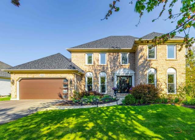 Property at 1930 Lisson Rd, Naperville, IL 60565, 5 beds, 3.5 baths