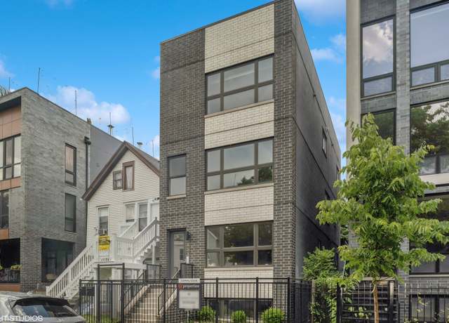 Property at 3026 W Lyndale St #2, Chicago, IL 60647, 3 beds, 2.5 baths