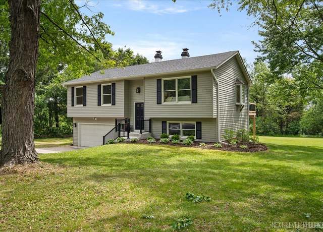 Property at 7N775 Lilac Ln, St. Charles, IL 60175, 3 beds, 2 baths
