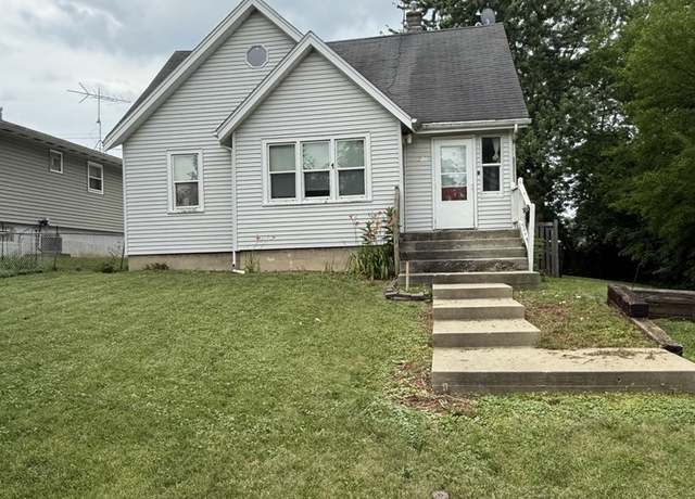 Property at 526 Grandview Dr, Round Lake Park, IL 60073, 2 beds, 1 bath