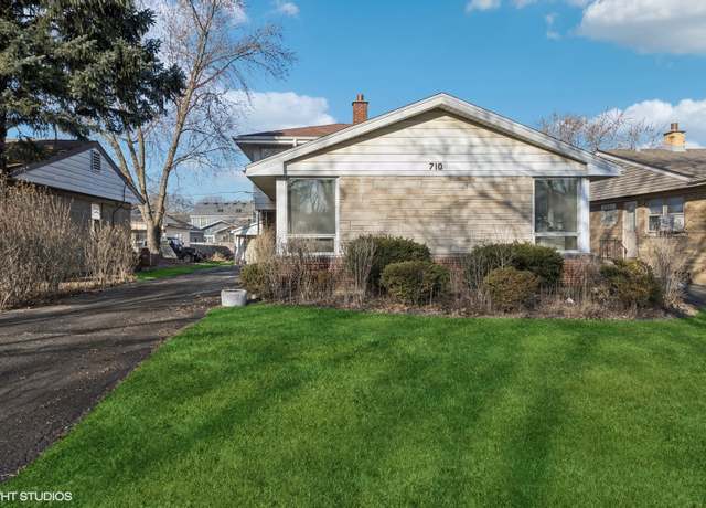 Property at 710 S La Grange Rd, La Grange, IL 60525, 4 beds, 2 baths