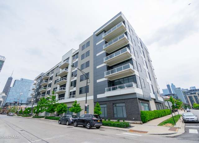 Property at 367 W Locust St #202, Chicago, IL 60610, 3 beds, 3 baths