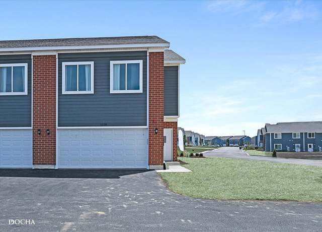 Property at 1230 Gillespie Ln, Yorkville, IL 60560, 3 beds, 2.5 baths