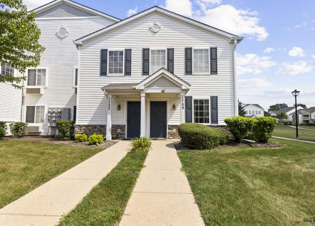 Property at 1709 Silverstone Dr #1709, Carpentersville, IL 60110, 2 beds, 2 baths