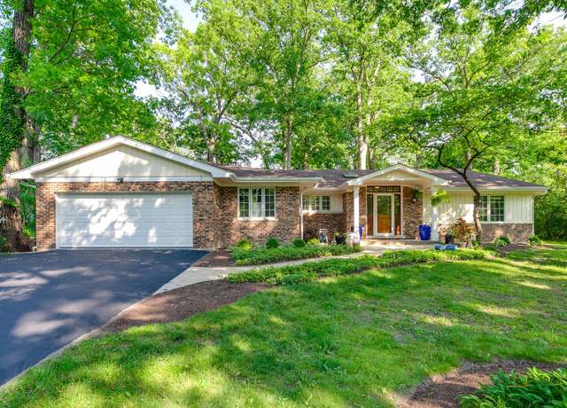 Property at 13 Elsinoor Dr, Lincolnshire, IL 60069, 4 beds, 3 baths